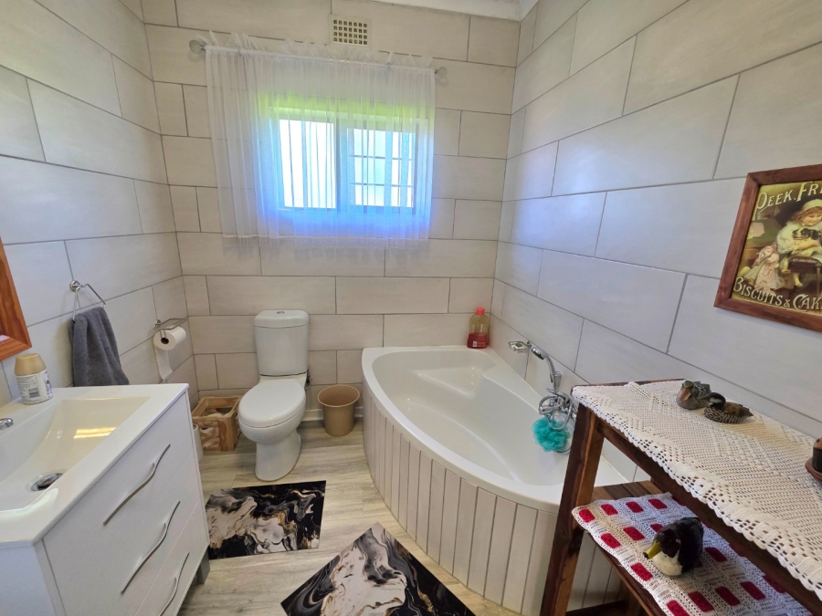 3 Bedroom Property for Sale in Paul Roux Free State